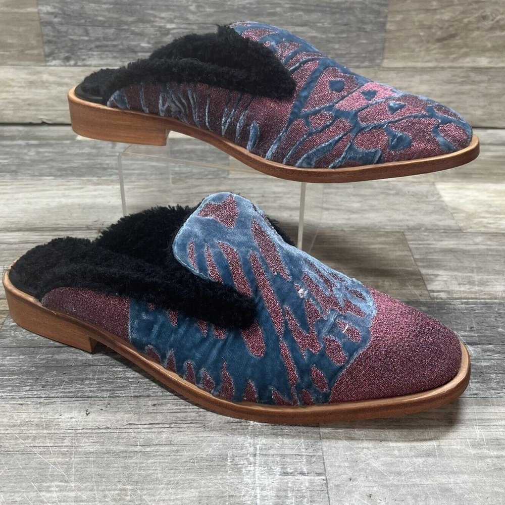 Free People Shoes Women’s EUR 36 US 5.5 Butterfly Effect Fur Lined Mules( NWOT)